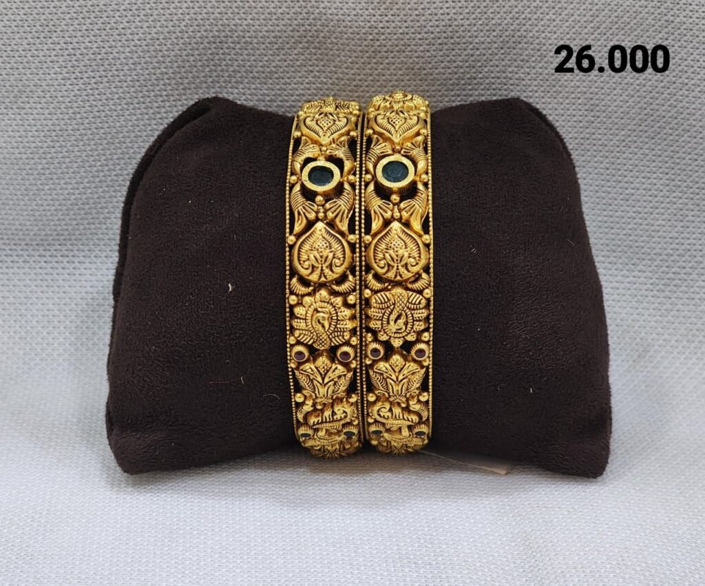 Rajvanshi Temple Heritage Gold Bangle Pair
