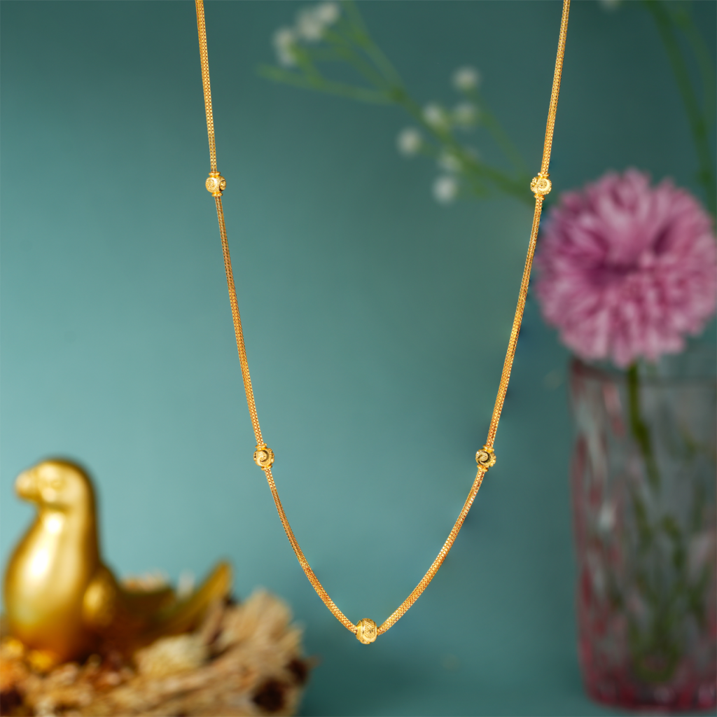 Elegant Gold Chain with Circular Motif Accents