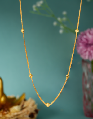 chain12626 Elegant Gold Chain with Circular Motif Accents