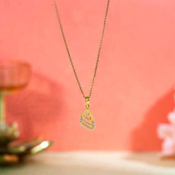 pennnt20926myu Gold Pendant